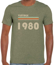 Load image into Gallery viewer, Vintage Tshirt